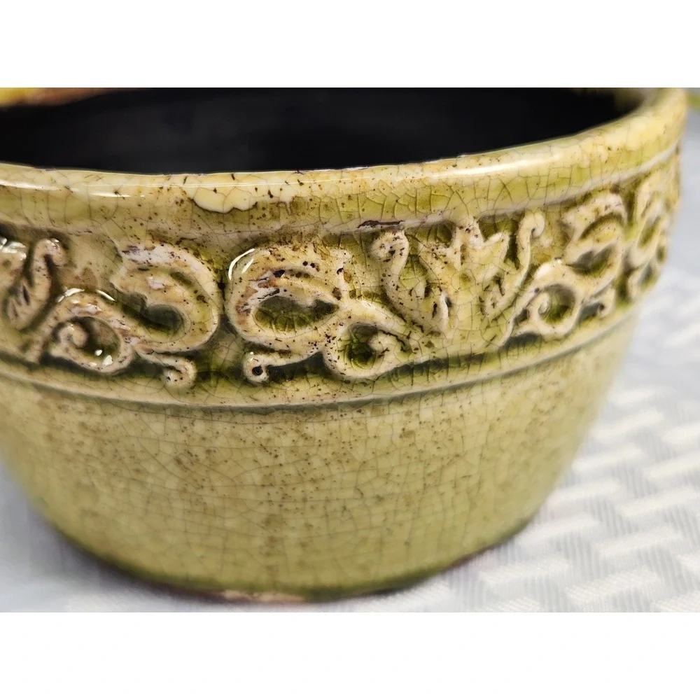 Vintage Green Pottery Embossed Design Includes Potpouri Accents